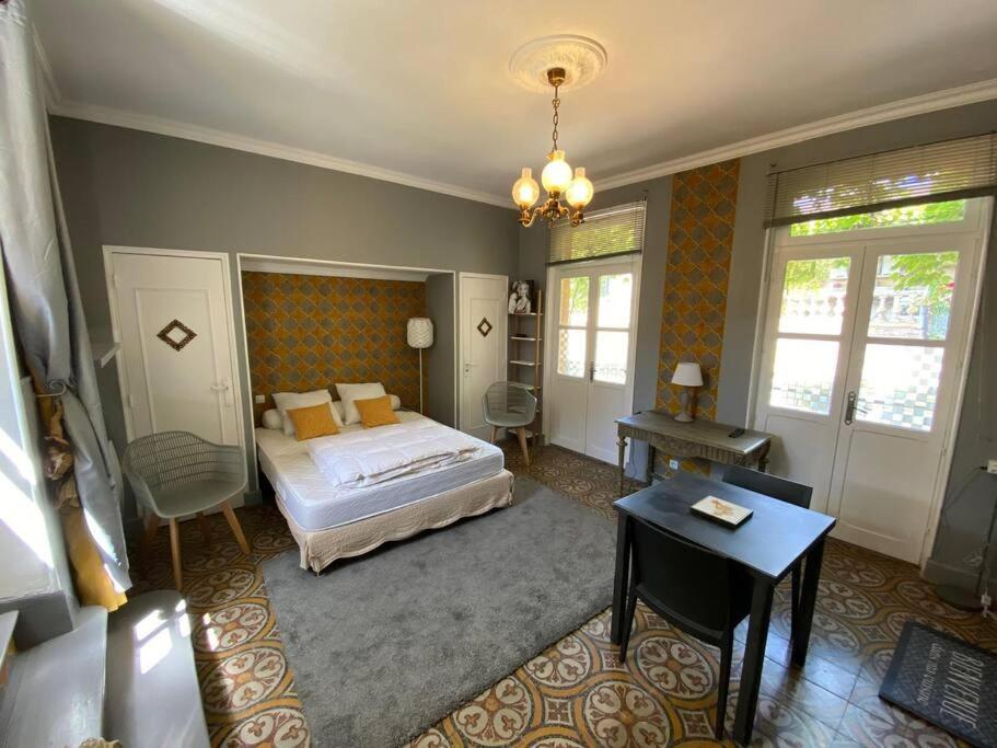 Cote Cite Appartements - Parking Prive - 100M Cite Medievale Каркассон Экстерьер фото