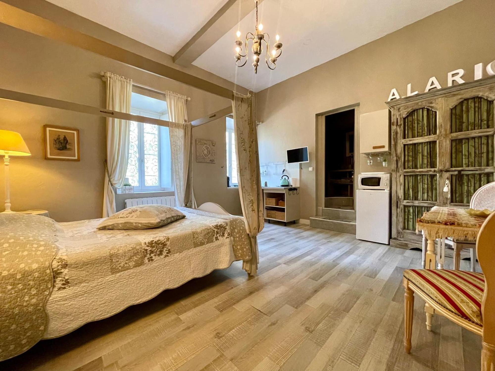Cote Cite Appartements - Parking Prive - 100M Cite Medievale Каркассон Экстерьер фото